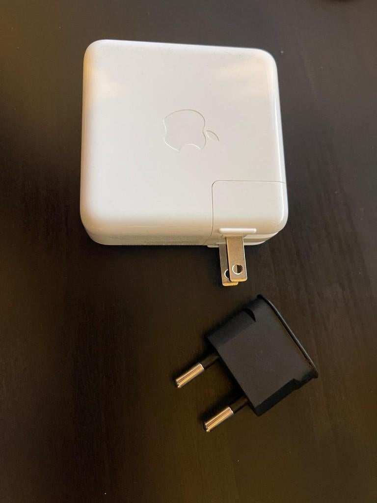 Apple originele 61W USB-C Power Adapter (A1718), Ophalen, Gebruikt, Apple