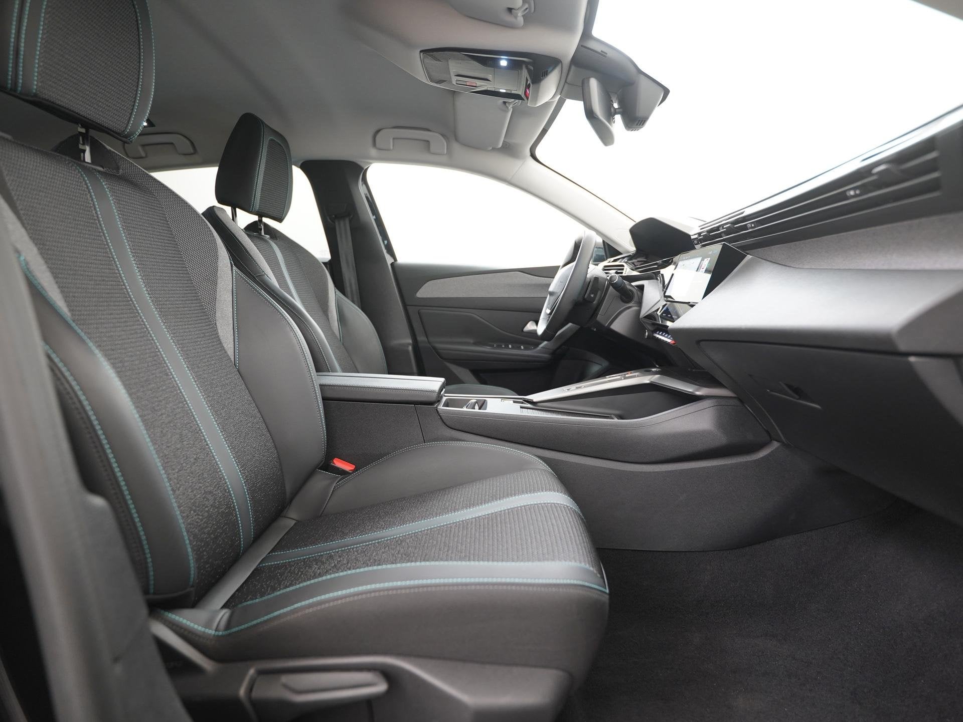 Peugeot 408 1.2 Hybrid 145 e-DCS6 Allure | 360 Camera | Bl, Auto's, Gebruikt, Euro 6, 1199 cc, Leder en Stof