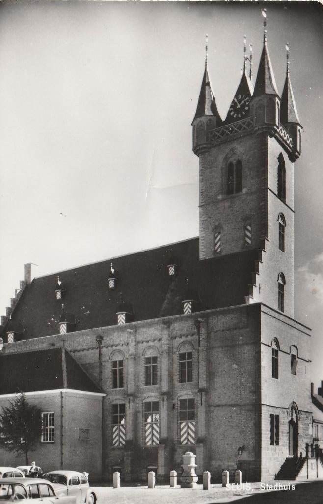 SLUIS Stadhuis, Verzamelen, Ansichtkaarten | Nederland, Ongelopen, Zeeland, 1960 tot 1980, Verzenden