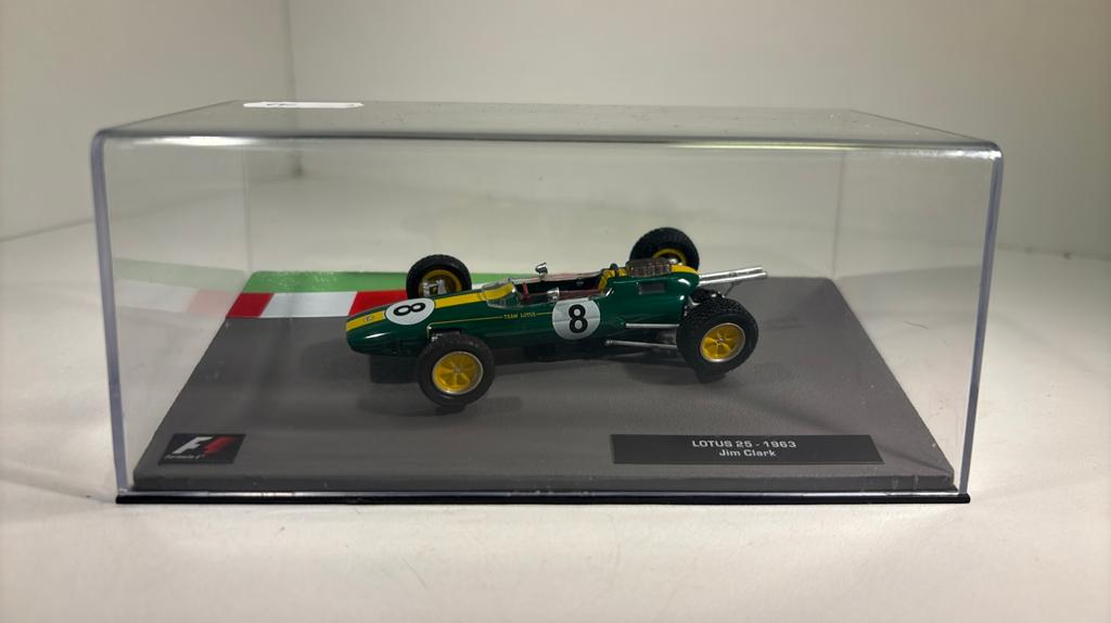 F1 lotus 25 jim clark 1963 atlas 1.43, Overige merken, Auto, Ophalen of Verzenden, A