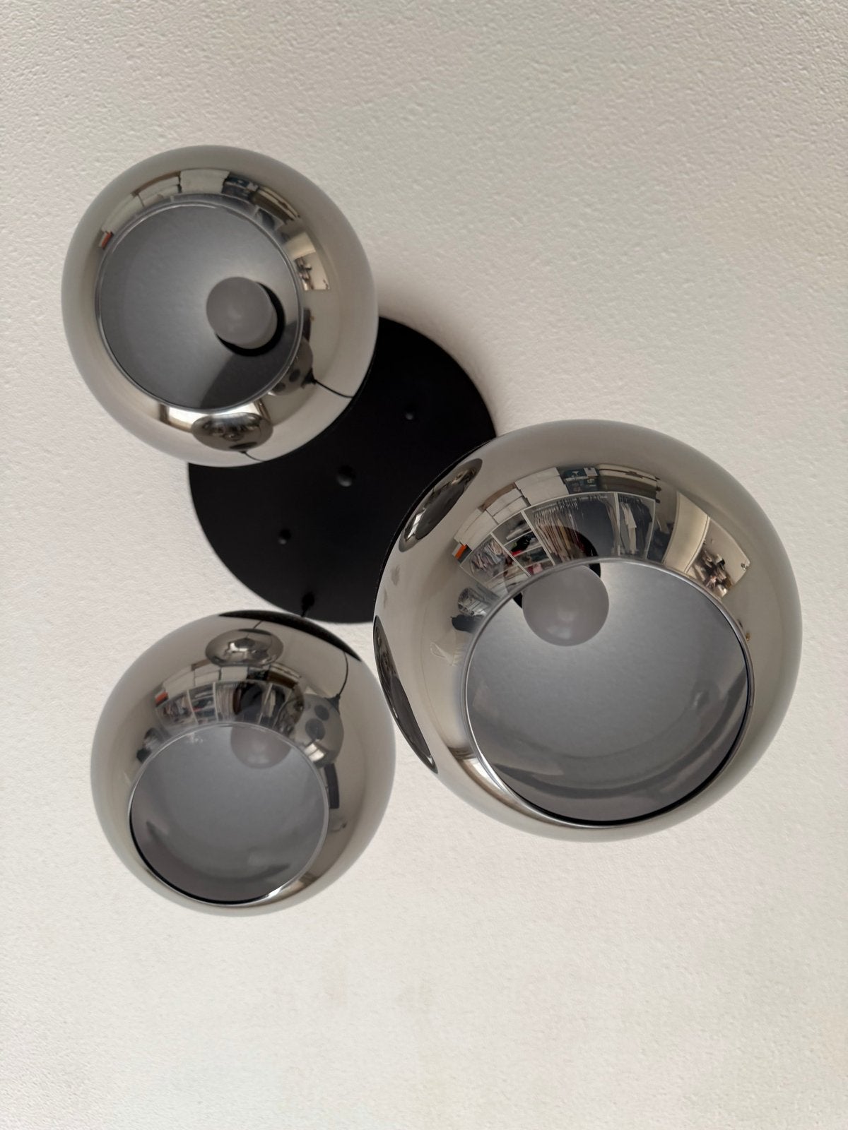2x Moderne Bollen Hanglamp - 3 Lichtpunten, Ophalen of Verzenden, Zo goed als nieuw, Metaal, E27 (groot)