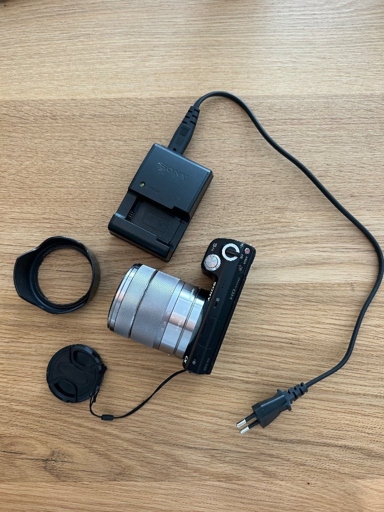 Sony NEX-5N systeemcamera met 18-55mm lens en tas, Ophalen of Verzenden, Zo goed als nieuw, Sony, Systeemcamera