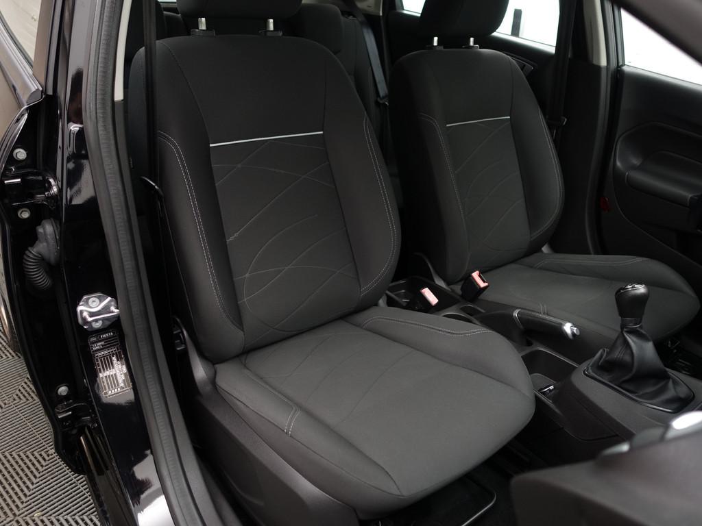 Ford Fiesta 1.0 Style Ultimate- Navigatie, Park assist, Clim, Voorwielaandrijving, Stof, 525 kg, Met garantie (alle)