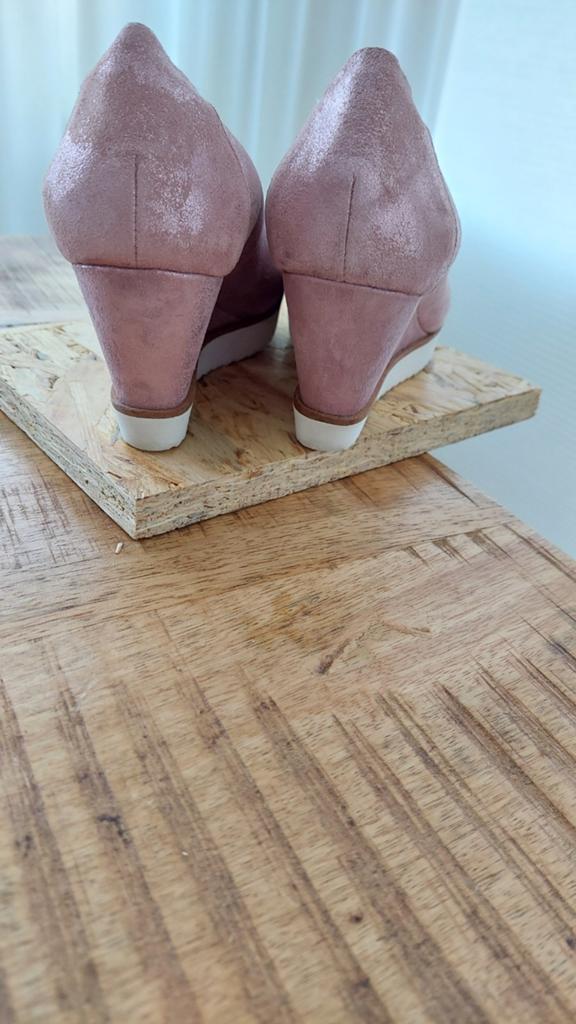 Roze pumps van Heine, Kleding | Dames, Schoenen, Ophalen of Verzenden, Zo goed als nieuw, Roze