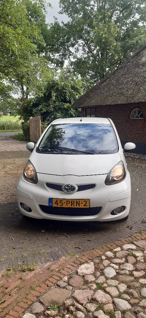 Toyota Aygo 1.0 12V Vvt-i 5DRS 2011 Wit Bieden va 4400,-, Auto's, Toyota, Particulier, Aygo, ABS, Airbags, Airconditioning, Elektrische ramen