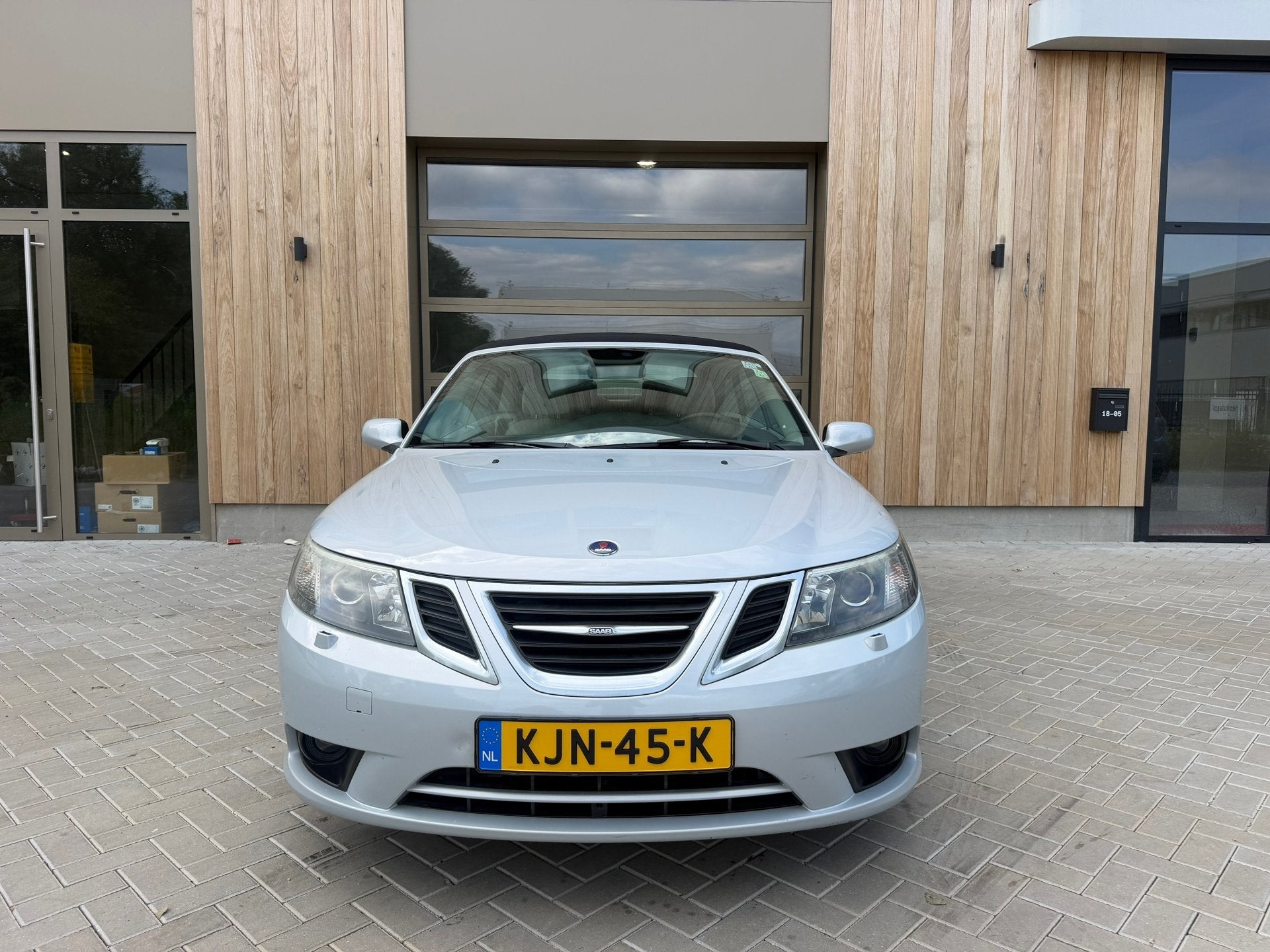 Saab 9-3 Cabrio 2.0t Vector Spring Edition Cabrio|Automaat|A, 1998 cc, Gebruikt, Beige, Cabriolet