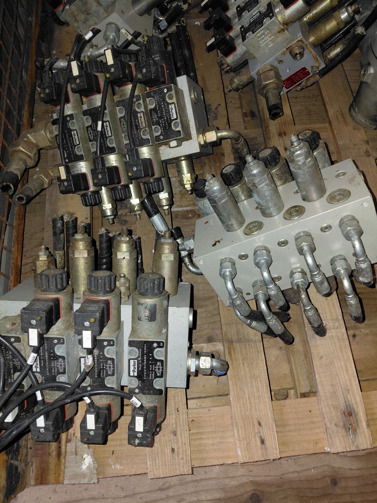 Hydraulische ventielen blokken / ventielenblok., Ophalen
