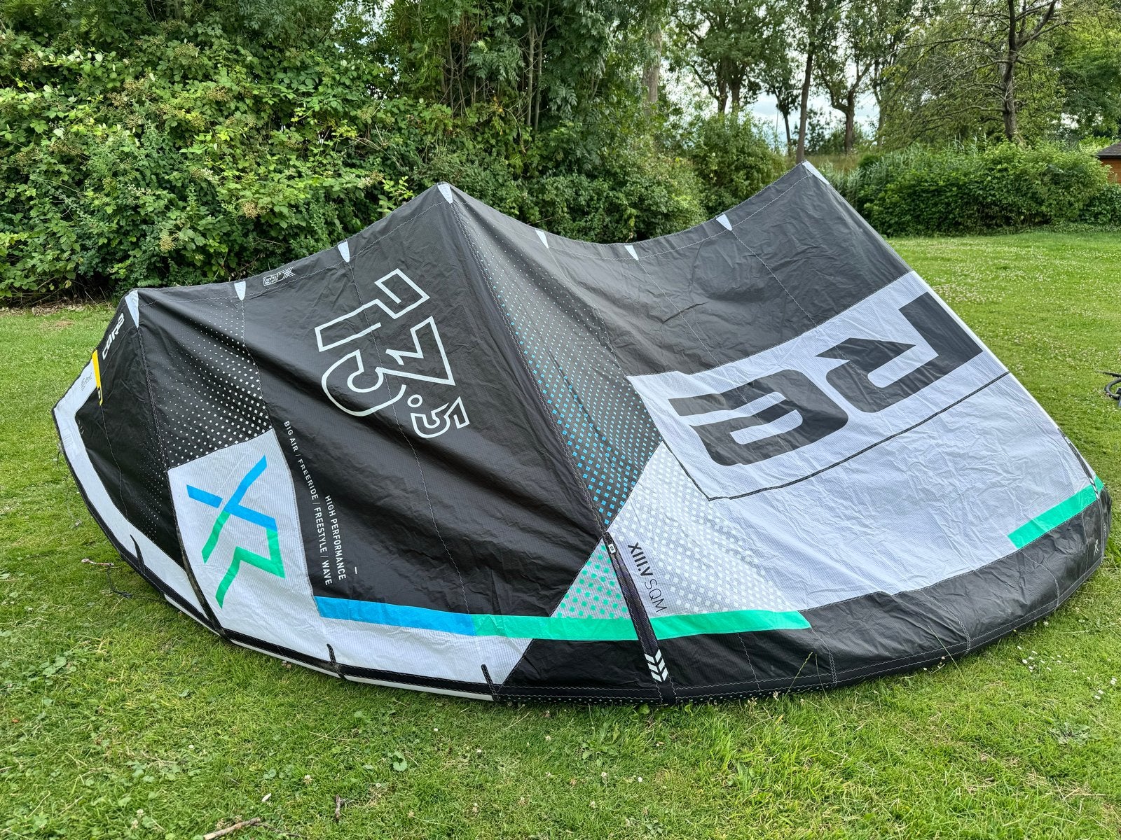 Core XR8 13.5m kite, Watersport en Boten, 13 m², Geen board, Ophalen of Verzenden, Zo goed als nieuw
