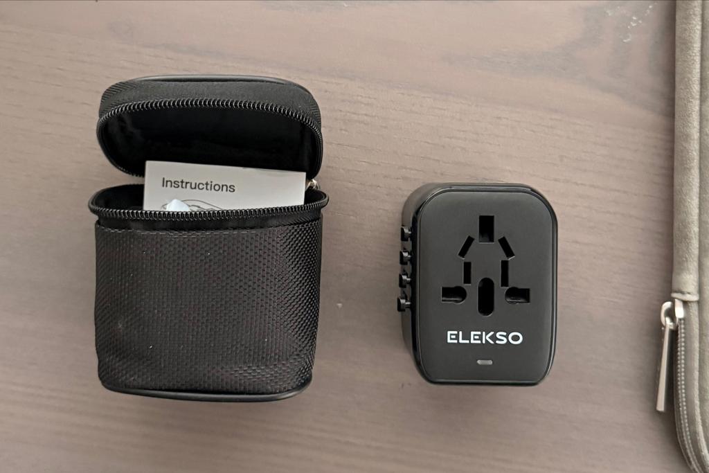 Elekso Wereldstekker 2A2C - Universele Reisadapter (Nieuw), Ophalen of Verzenden, Nieuw