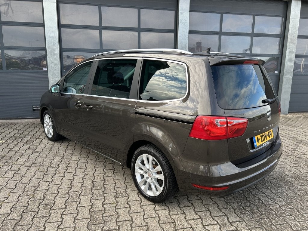 SEAT Alhambra 1.4 TSI 150pk Style 7pers., Voorwielaandrijving, Stof, Zwart, 4 cilinders