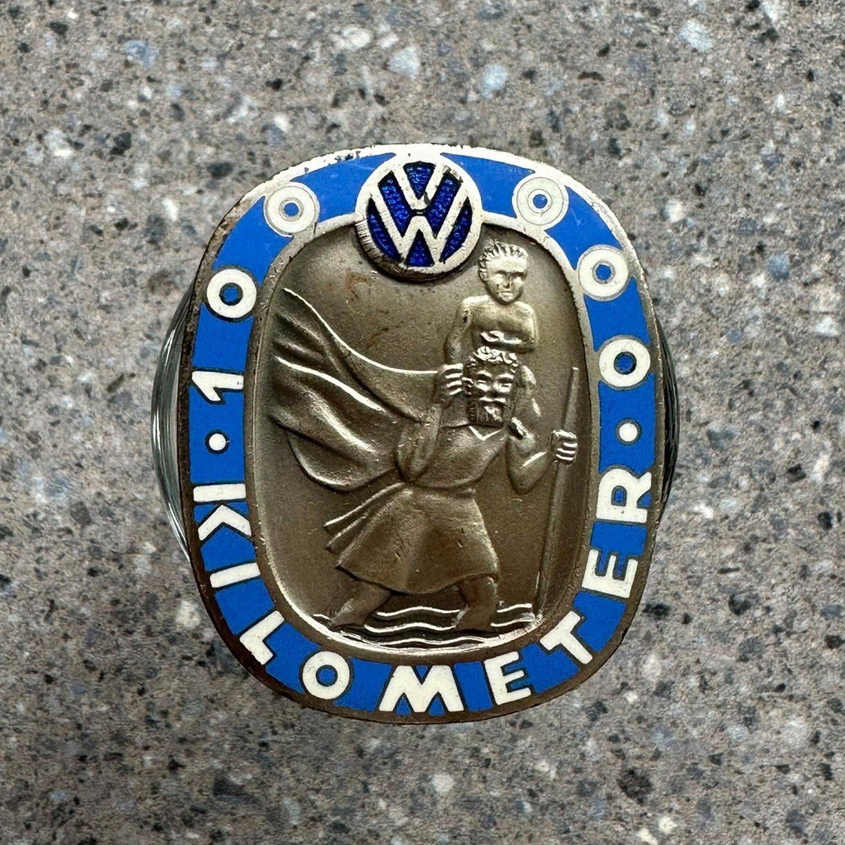 Volkswagen 100.000 km embleem, Verzamelen, Ophalen of Verzenden, Zo goed als nieuw, Merk