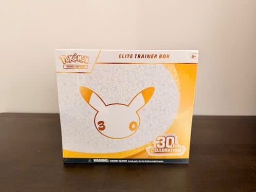 30th Celebrations Elite Trainer Box, Ophalen, Boosterbox, Foil