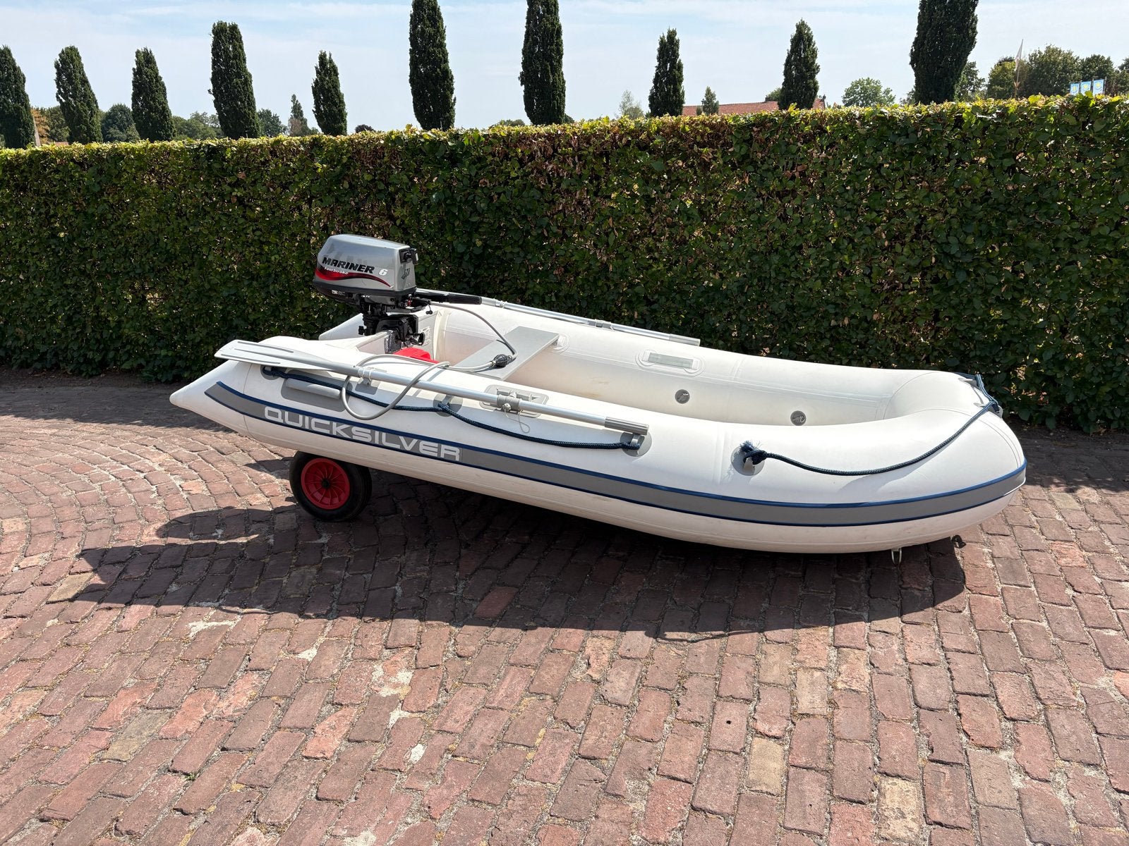 Quicksilver rubberboot met Mercury 4pk 4-t buitenboordmotor, Watersport en Boten, Ophalen, Gebruikt, Motor en Techniek