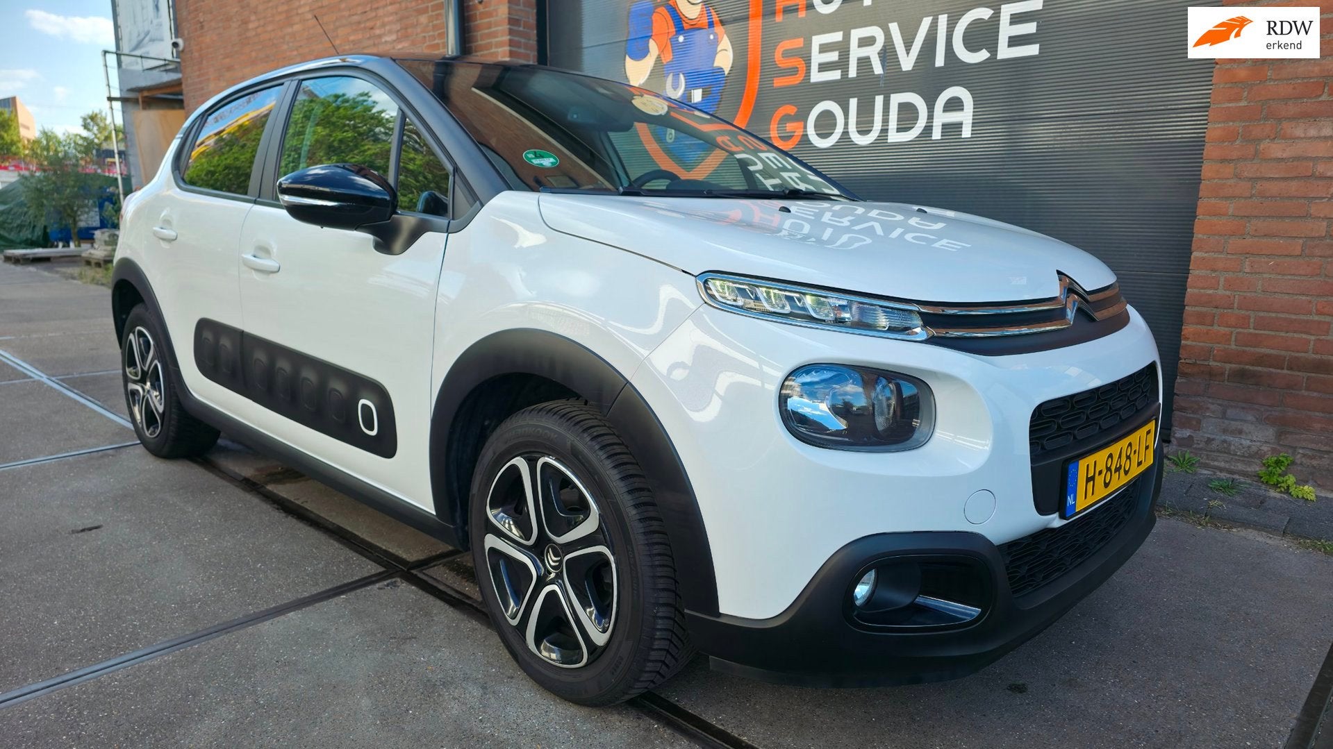 Citroen C3 1.2 PureTech S&S Feel Edition l Carplay l, 83 pk, 450 kg, Euro 6, 1199 cc