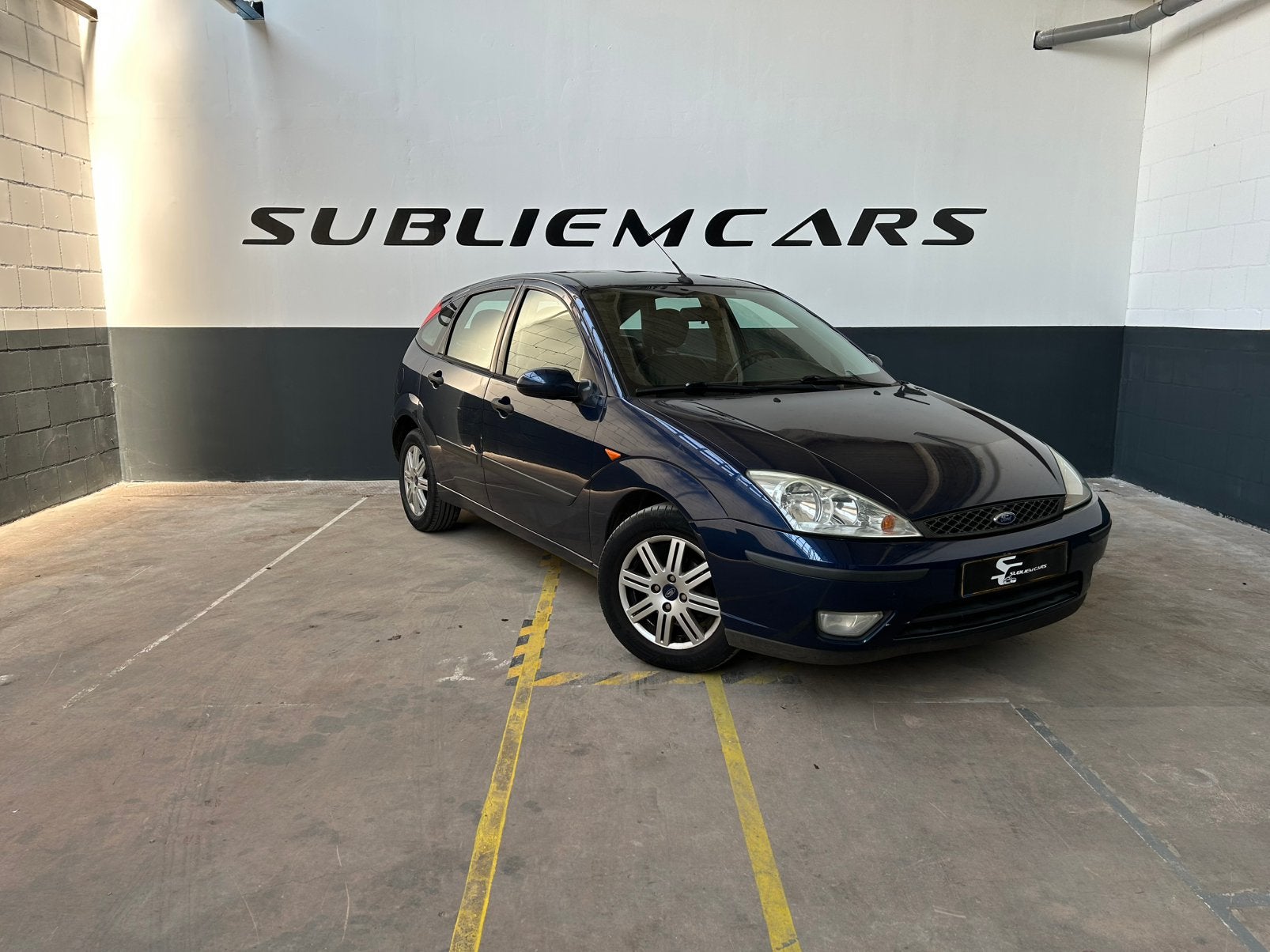 Ford Focus 1.6 I Ghia 2005 Blauw AIRCO|APK, 1596 cc, 15 km/l, 4 cilinders, Blauw