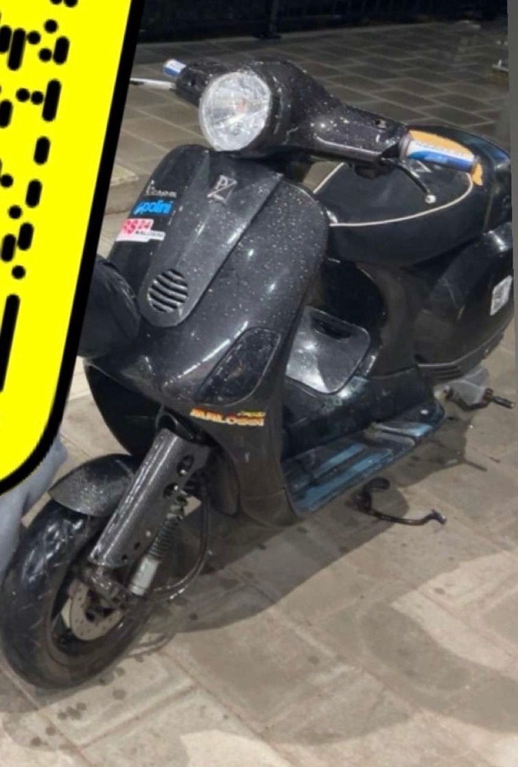Vespa LX Scooter 70CC mag snel weg, Fietsen en Brommers, Scooters | Vespa, Gebruikt, Maximaal 45 km/u, Ophalen of Verzenden, Benzine