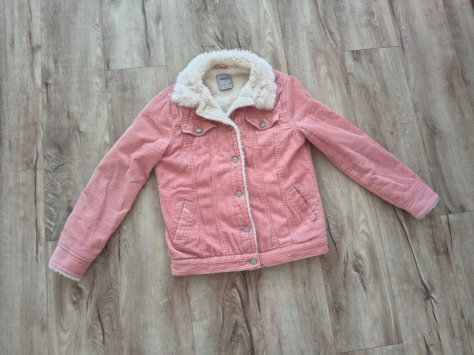 Prachtige roze corduroy ribstof jas met teddy voering, 34-XS, Primark, Onb, Ophalen of Verzenden, Maat 34 (XS) of kleiner