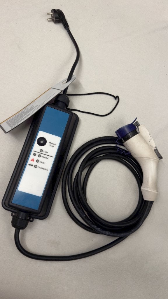 Granny 220V lader voor Mitsubishi Outlander PHEV, Ophalen of Verzenden, Gebruikt, Laadkabel