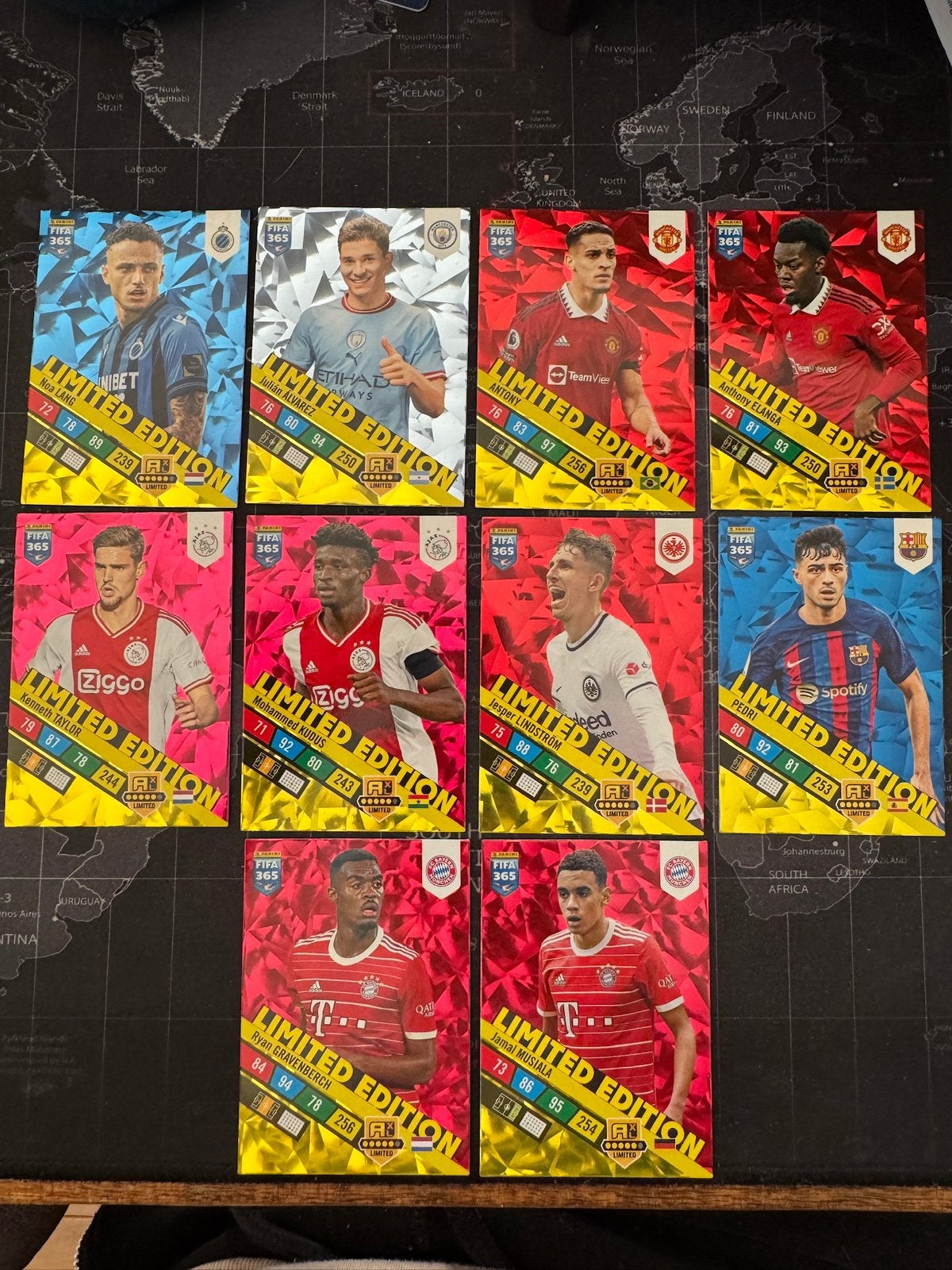10 Limited Editions Panini FIFA 365 Adrenalyn XL 2023, Ophalen of Verzenden, Nieuw, Buitenlandse clubs, Spelerskaart