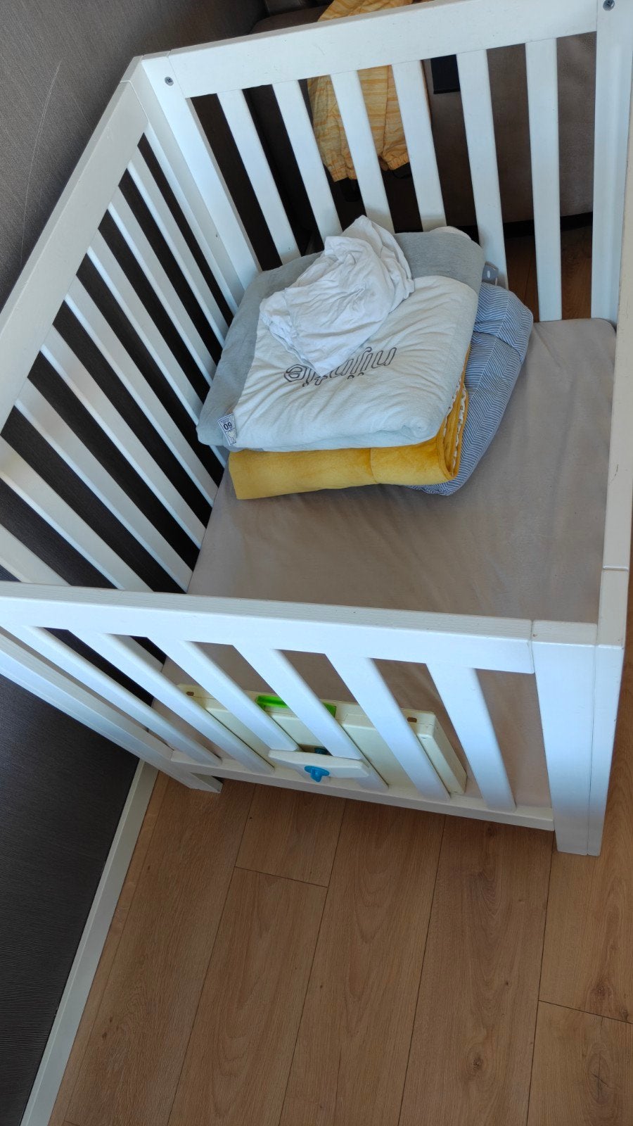 Witte babybox met matras, hoeslakens en boxkleden, Kinderen en Baby's, Ophalen, Gebruikt
