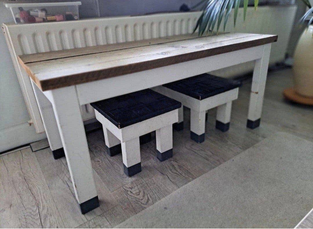 kinder speel/teken tafel met krukjes, Kinderen en Baby's, Ophalen, Gebruikt