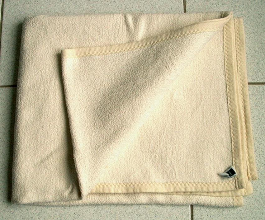 Hema : ecru katoenen dekentje 100% katoen (100x150cm), Kinderen en Baby's, Dekens, Slaapzakjes en Inbakerproducten, Ophalen, Deken