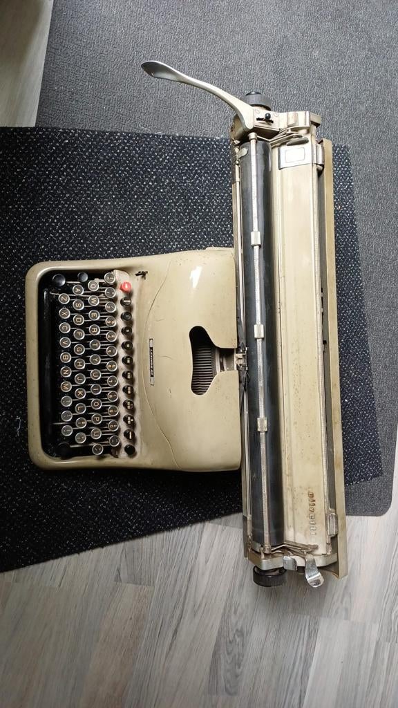 Olivetti Lexicon 80 Typemachine, Diversen, Ophalen of Verzenden