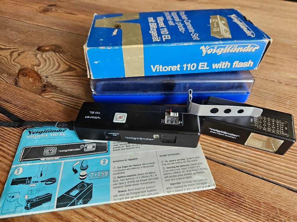 oude pocket camera Voigtländer vitoret 110 EL met flitser, Audio, Tv en Foto, Fotocamera's Analoog, Ophalen of Verzenden, Gebruikt