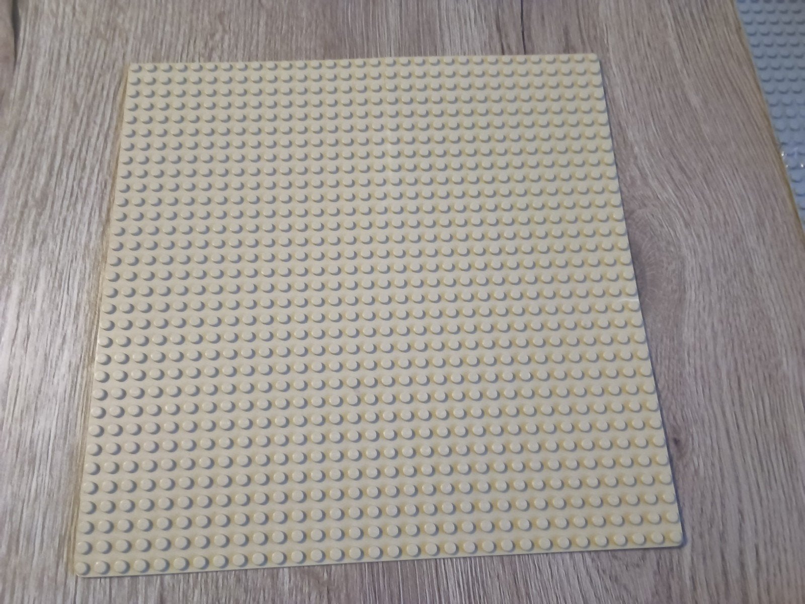 LEGO GRONDPLAAT KLEUR BEIGE/TAN  32 x 32, Ophalen of Verzenden, Zo goed als nieuw, Grondplaat, Lego