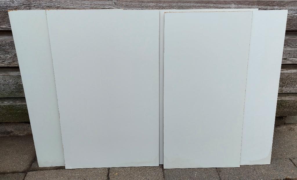 5 stuks 1-zijdig gelakte dunne MDF platen / wand panelen, Doe-het-zelf en Verbouw, Platen en Panelen, Ophalen, Gebruikt, 20 tot 50 mm