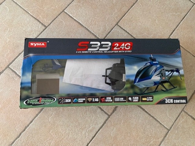 Syma s33 2.4G 3ch helikopter 77,5 cm lang. Met gyro en lcd, Hobby en Vrije tijd, Ophalen, Gebruikt