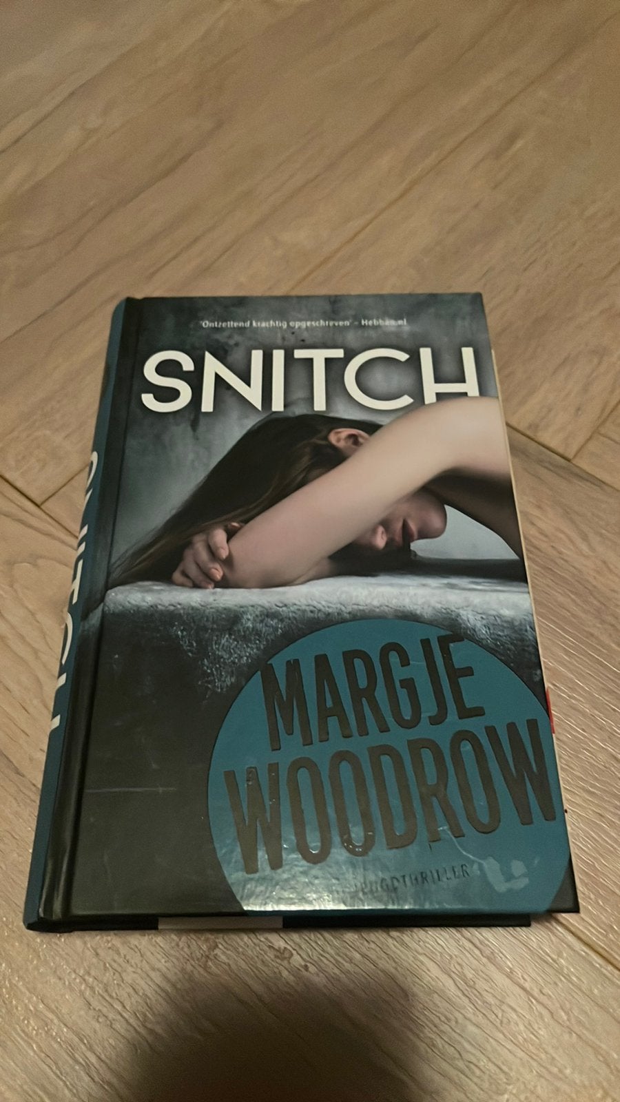 Margje Woodrow - Snitch, Ophalen of Verzenden, Zo goed als nieuw, Margje Woodrow