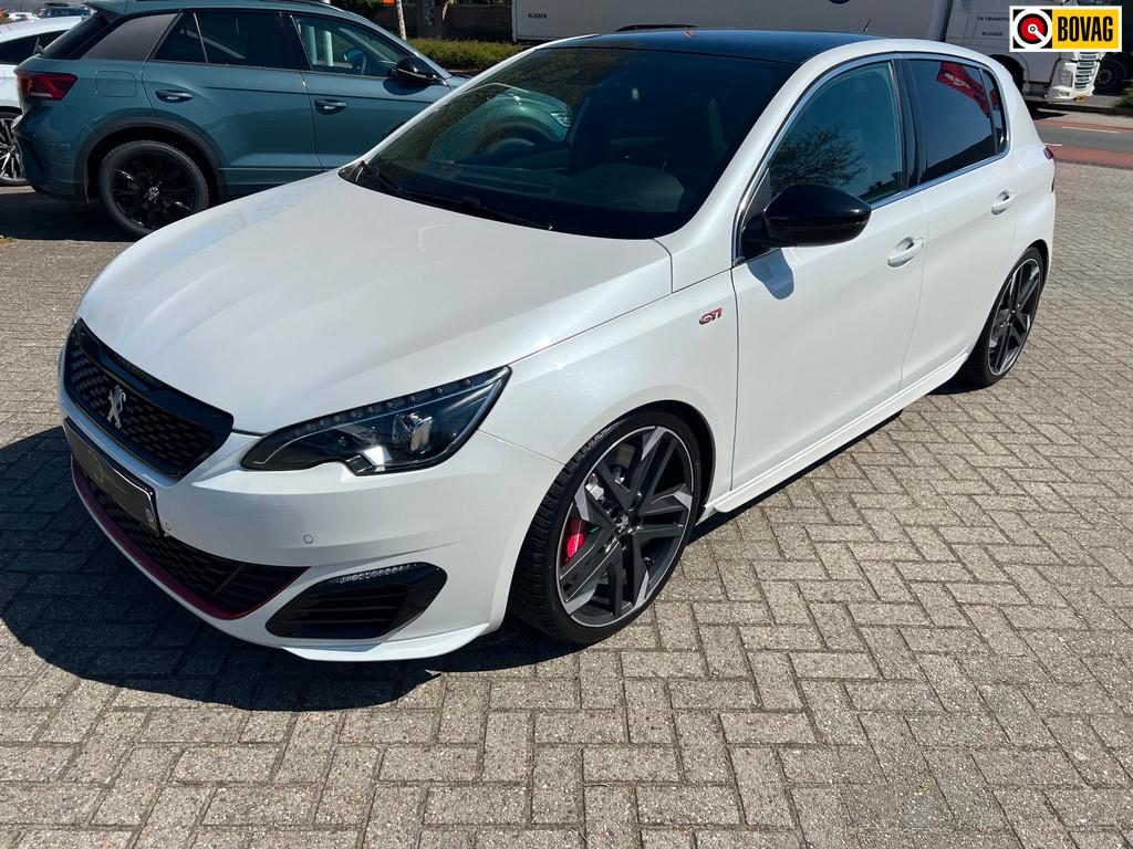 Peugeot 308 1.6 e-THP GTi 270, Voorwielaandrijving, Automatische klimaatregeling, Gebruikt, Zwart