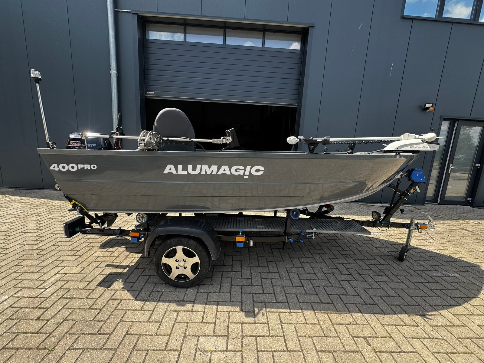 Visboot alumagic Mercury prokicker, garmin lvs34, Ophalen, Zo goed als nieuw, Overige typen
