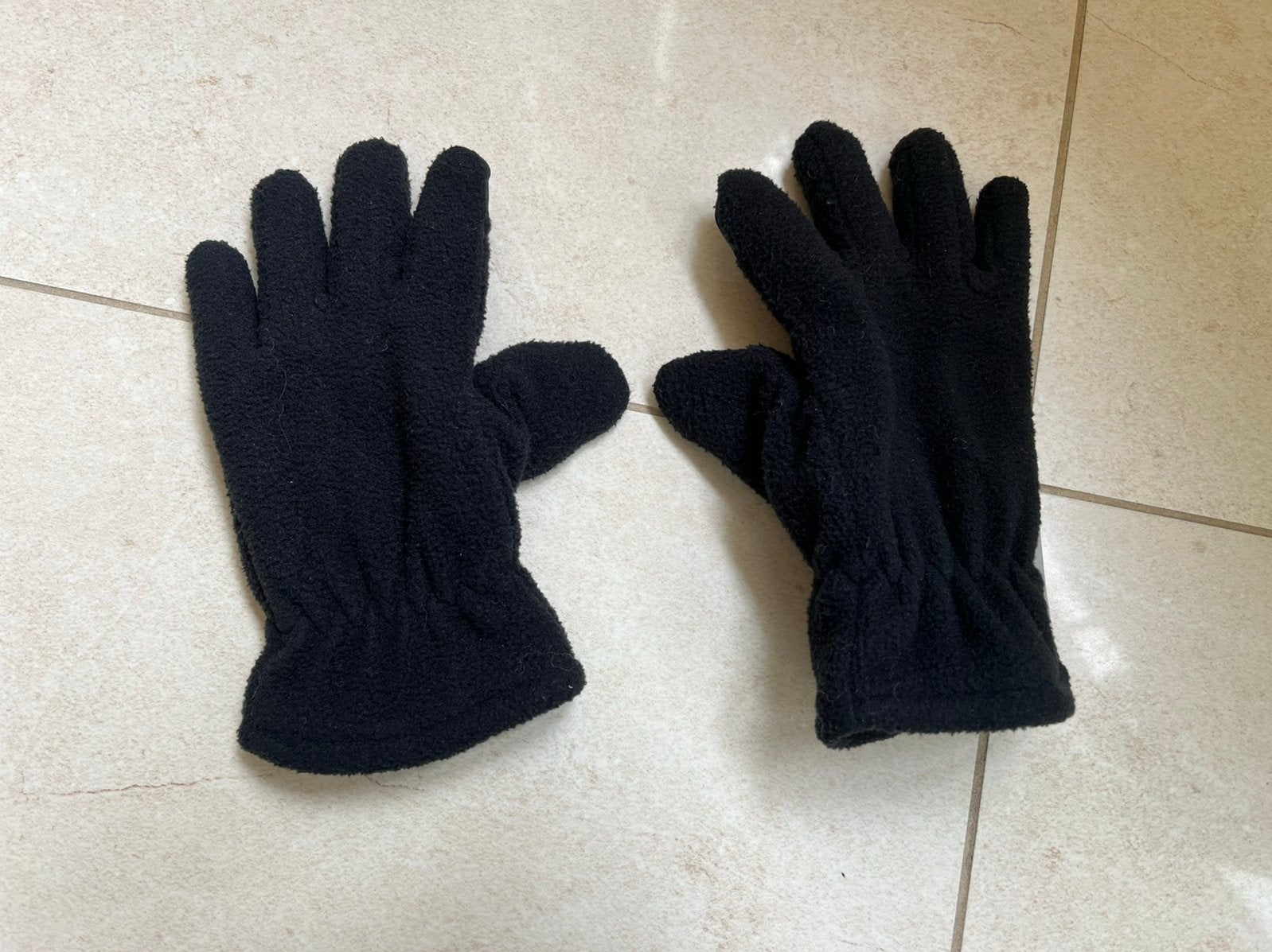 Hema fleece handschoenen zwart mt. 110/116, 110 t/m 116, Jongen of Meisje, Ophalen of Verzenden, Zo goed als nieuw