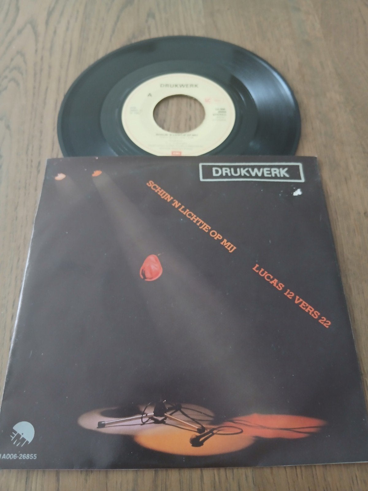 VINYL SINGLE   DRUKWERK   1982, Verzenden, Zo goed als nieuw, Overige formaten, Levenslied of Smartlap