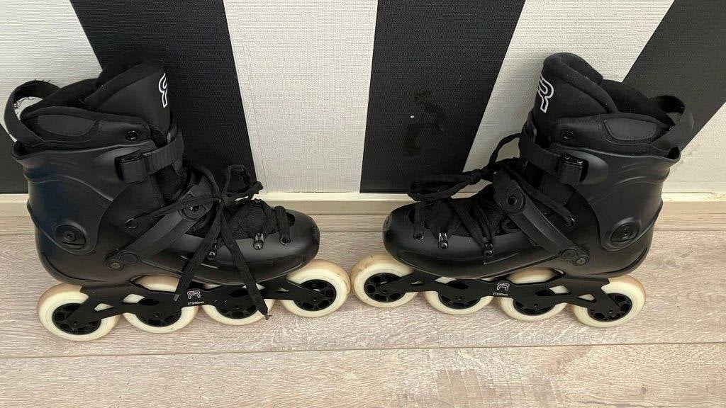 FR1 90 Black skates, Gebruikt, Dames, Inline skates 4 wielen, Ophalen