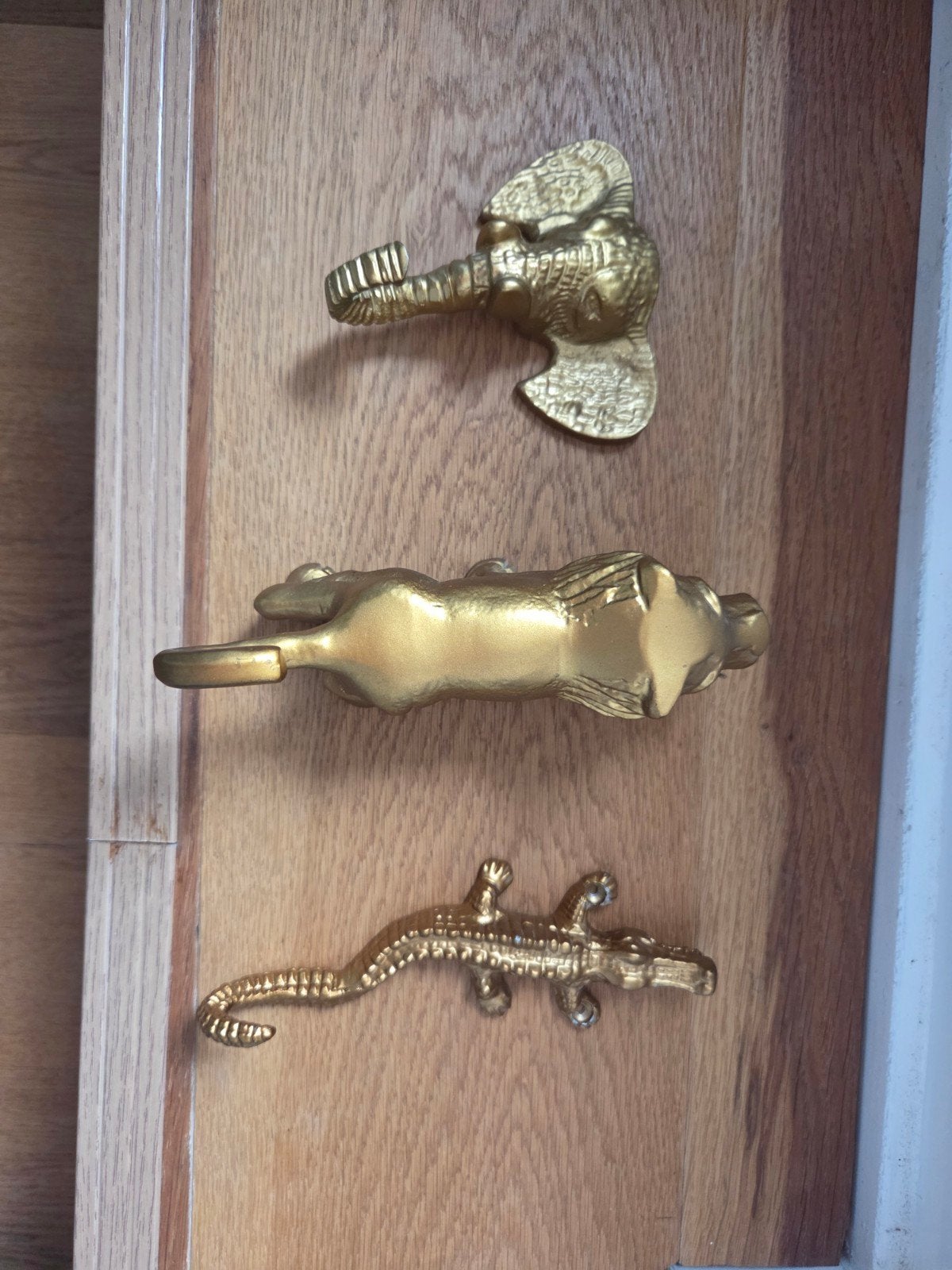 Kidsdeco wandhaken: olifant, krokodil, leeuw, Ophalen, Zo goed als nieuw, Goud