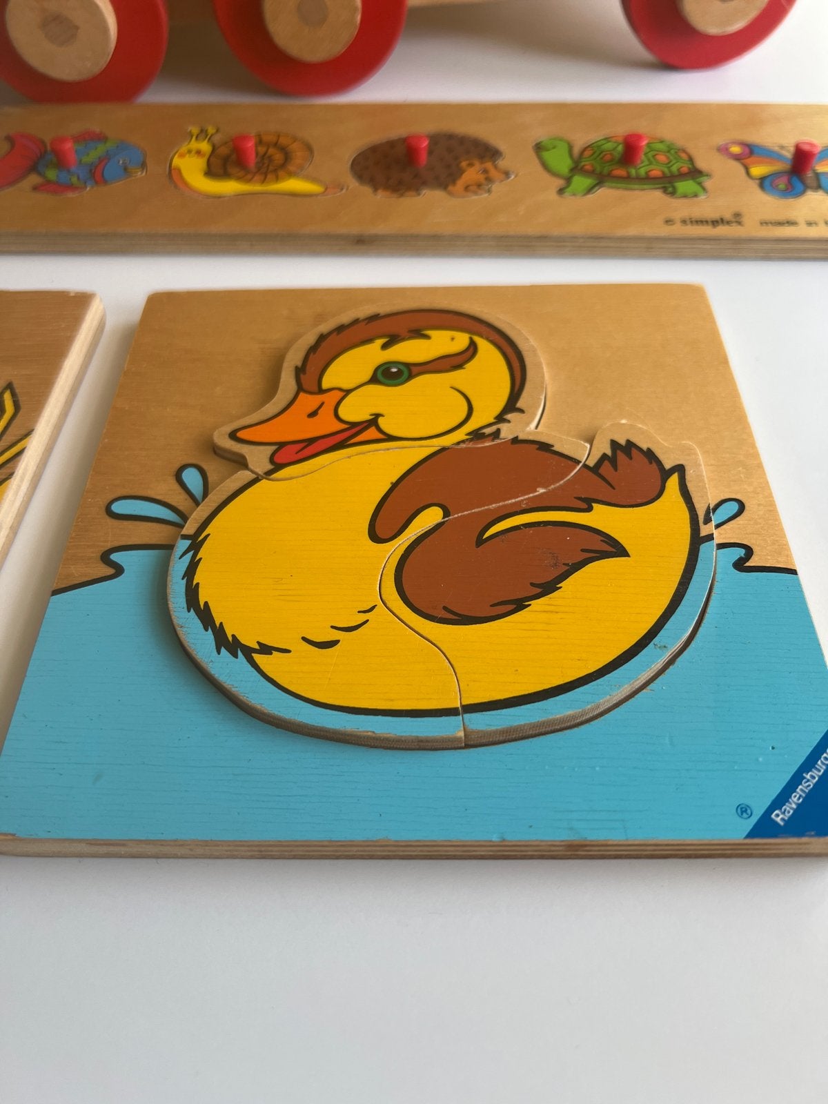 Houten puzzel eend en dieren - Ravensburger & Simplex, 2 tot 4 jaar, Gebruikt, Ophalen of Verzenden, Van hout