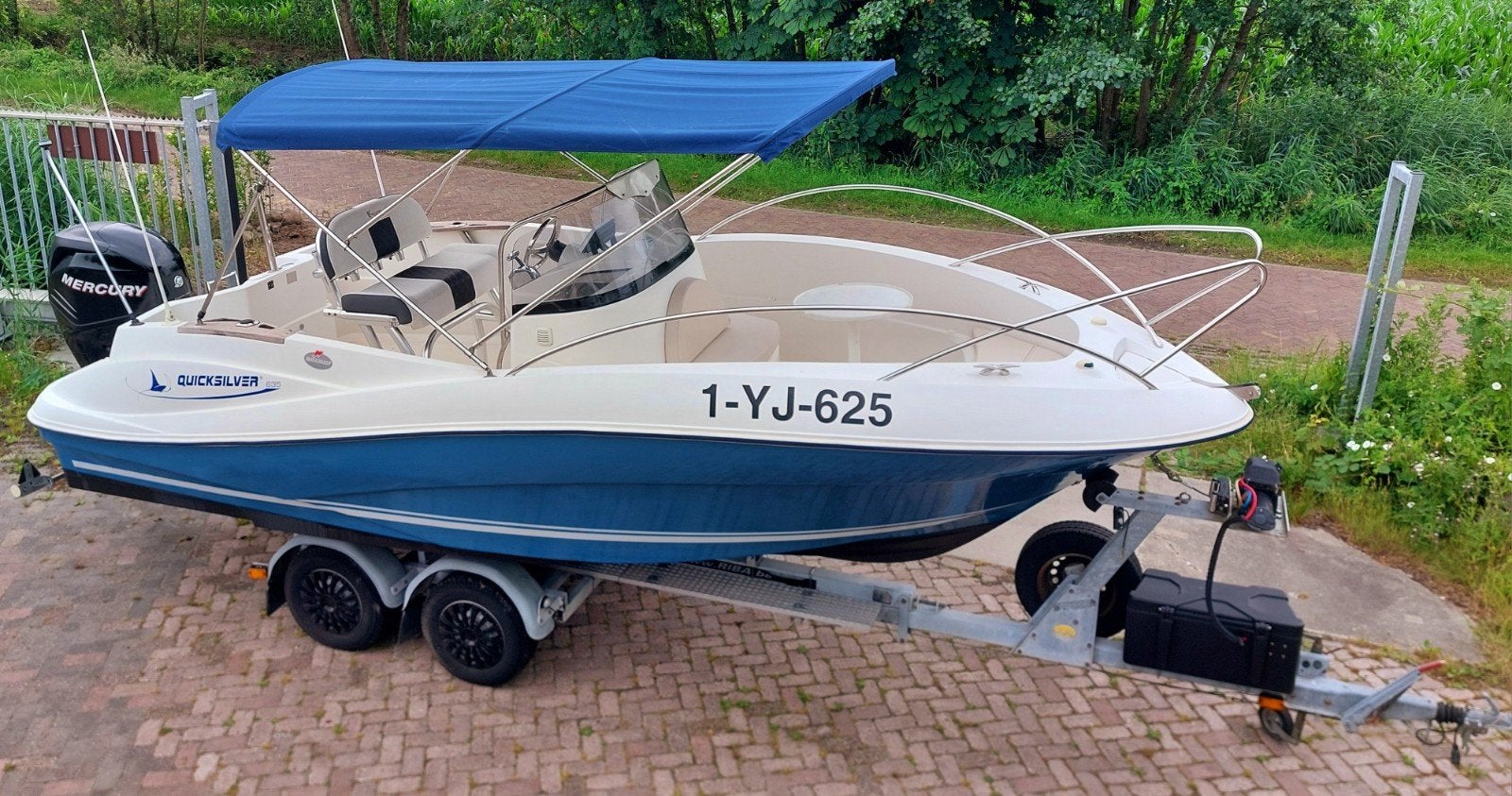 Quicksilver Commander 635 met 175PK Mercury Verado en Traile, Gebruikt, Viertaktmotor, 6 m, Ophalen