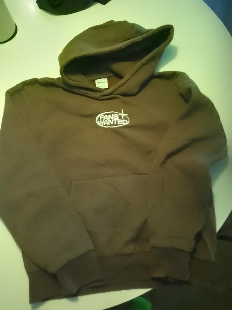 Bershka hoodie bruin met print maat S, Ophalen of Verzenden, Gedragen, Bruin