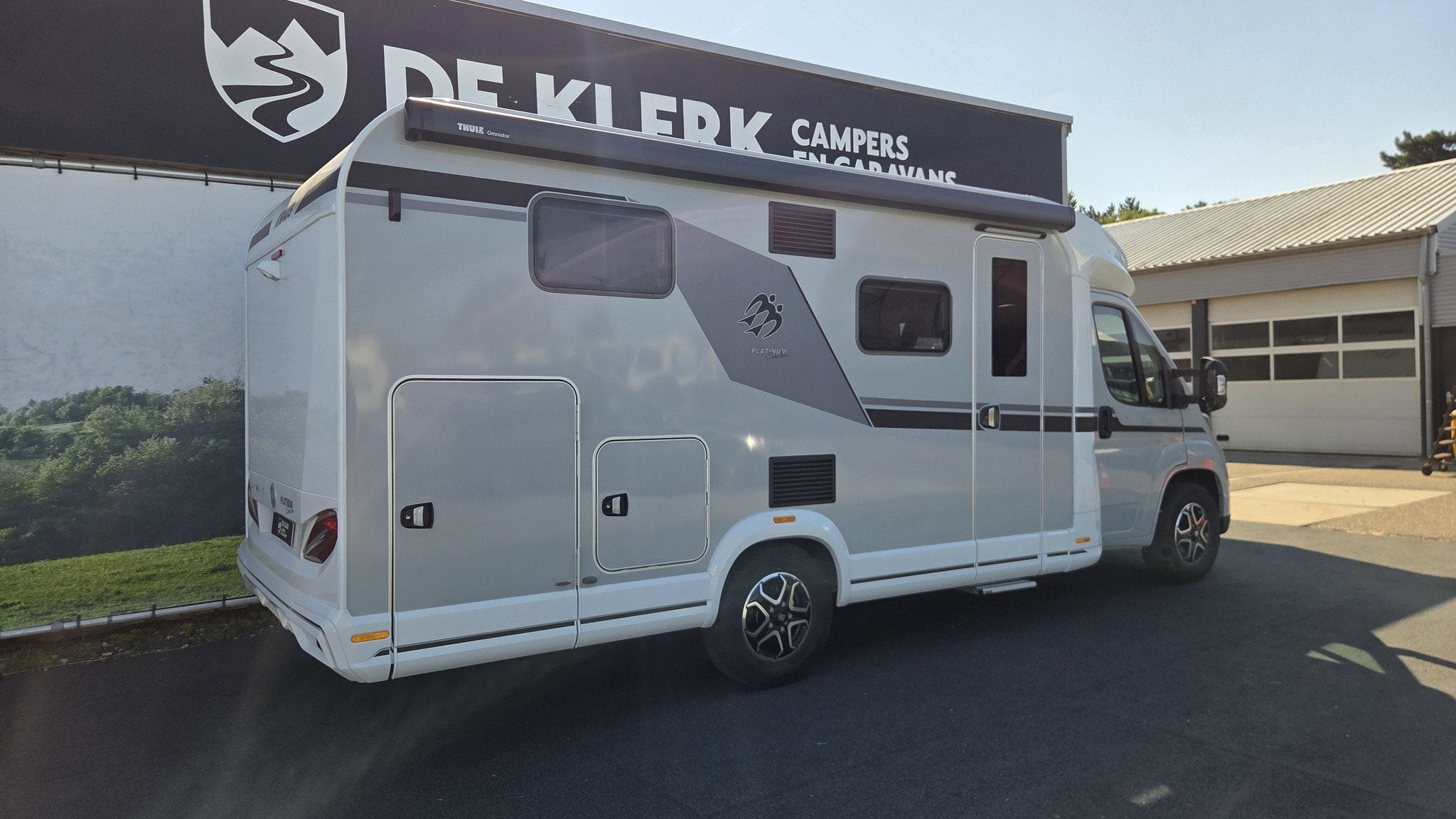 Caravans And Camping Knaus