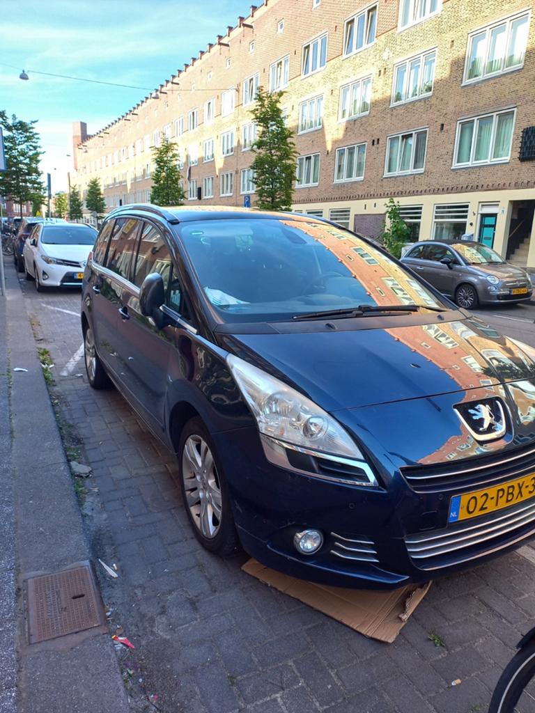 Peugeot 5008 1.6 THP 5PL 2011 Blauw, Voorwielaandrijving, Stof, 1550 kg, Zwart