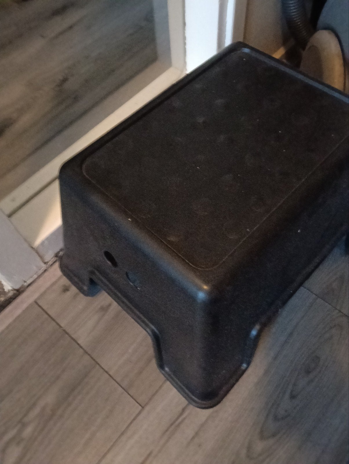Zwart kunststof opstapje - Handig en stevig, Ophalen of Verzenden, Gebruikt