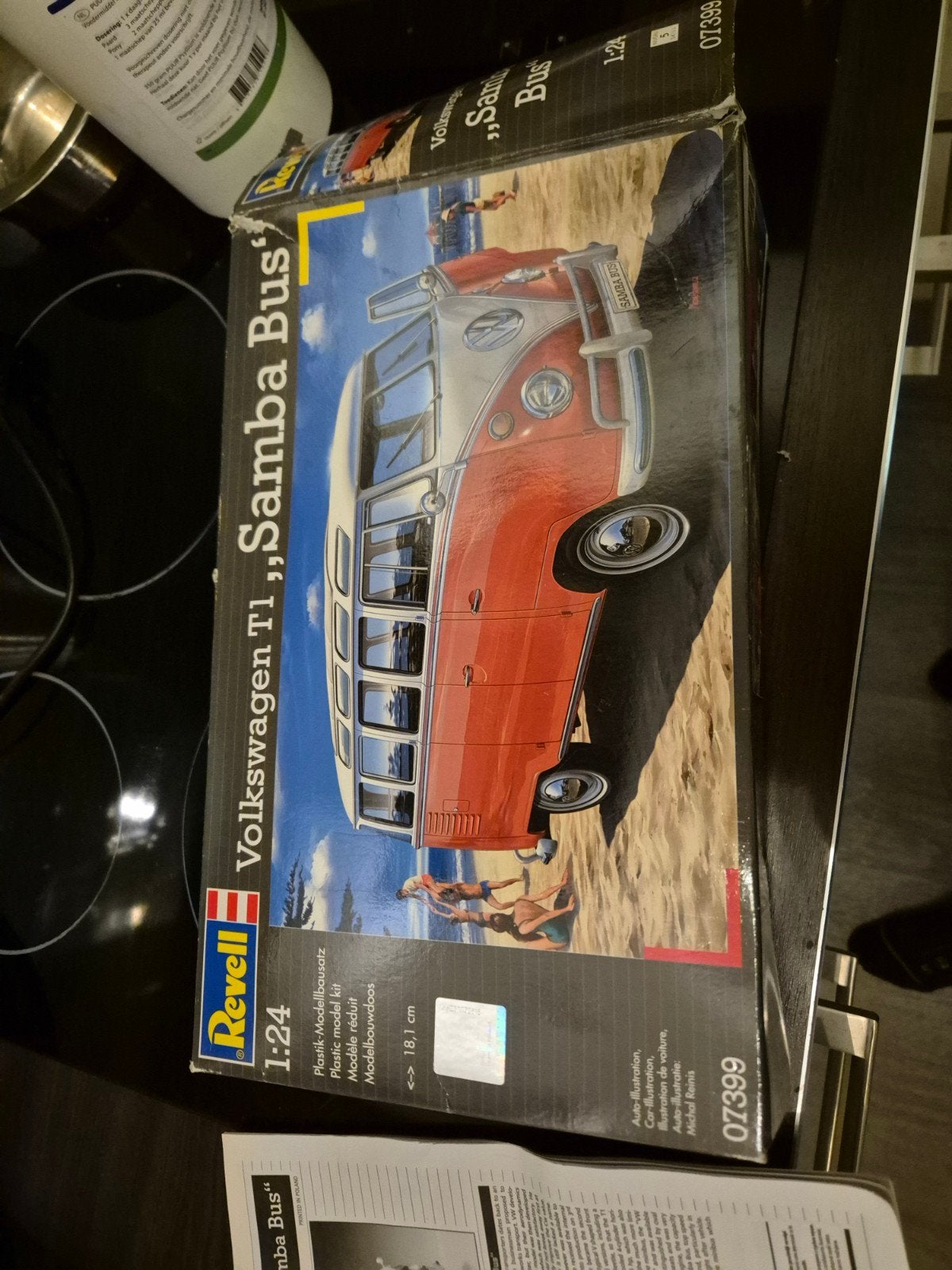 revell volkswagen t1 samba bus bouwdoos, 1:50 of kleiner, Auto, Revell, Nieuw