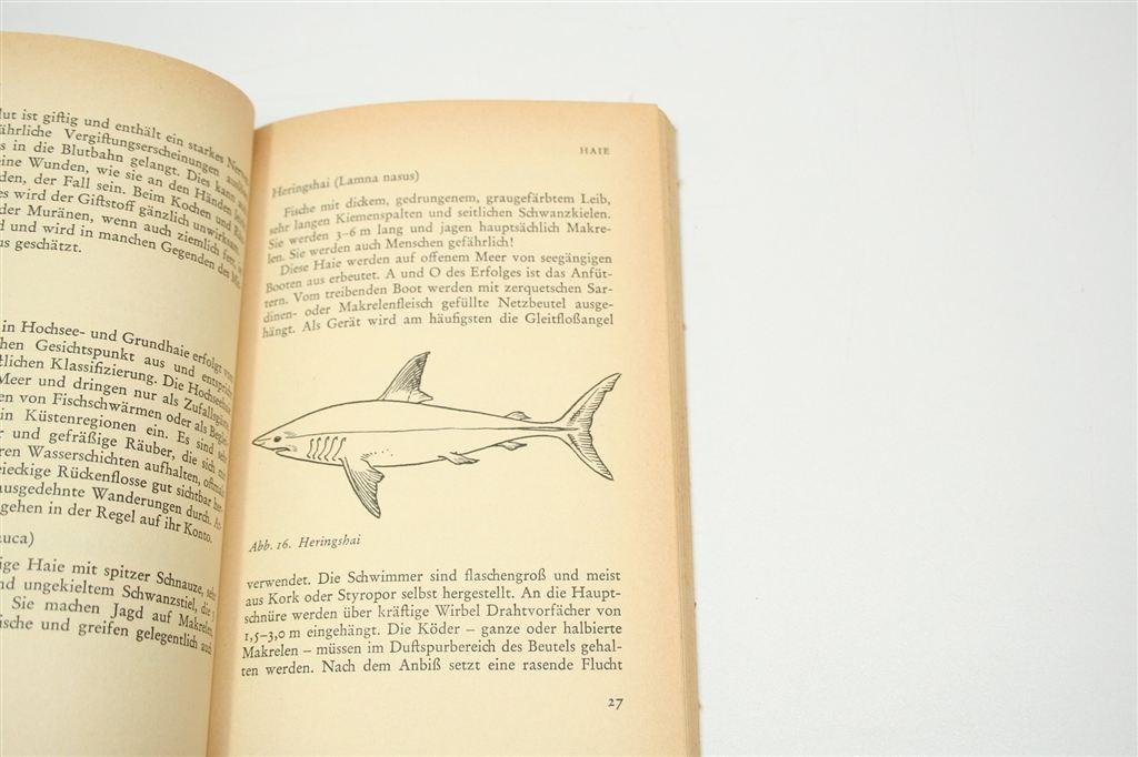 So fängt man am Mittelmeer — Vissoorten, Techniek & Aas 1971, Boeken, Sportboeken, Ophalen of Verzenden, Gelezen, Watersport en Hengelsport