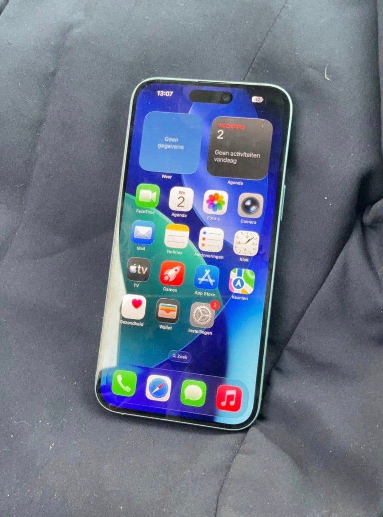 iPhone 16 plus