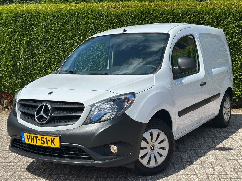 Mercedes-benz CITAN 108 CDI  1e eigenaar Betimmering  Airco, Voorwielaandrijving, Mistlampen, 4 cilinders, Wit