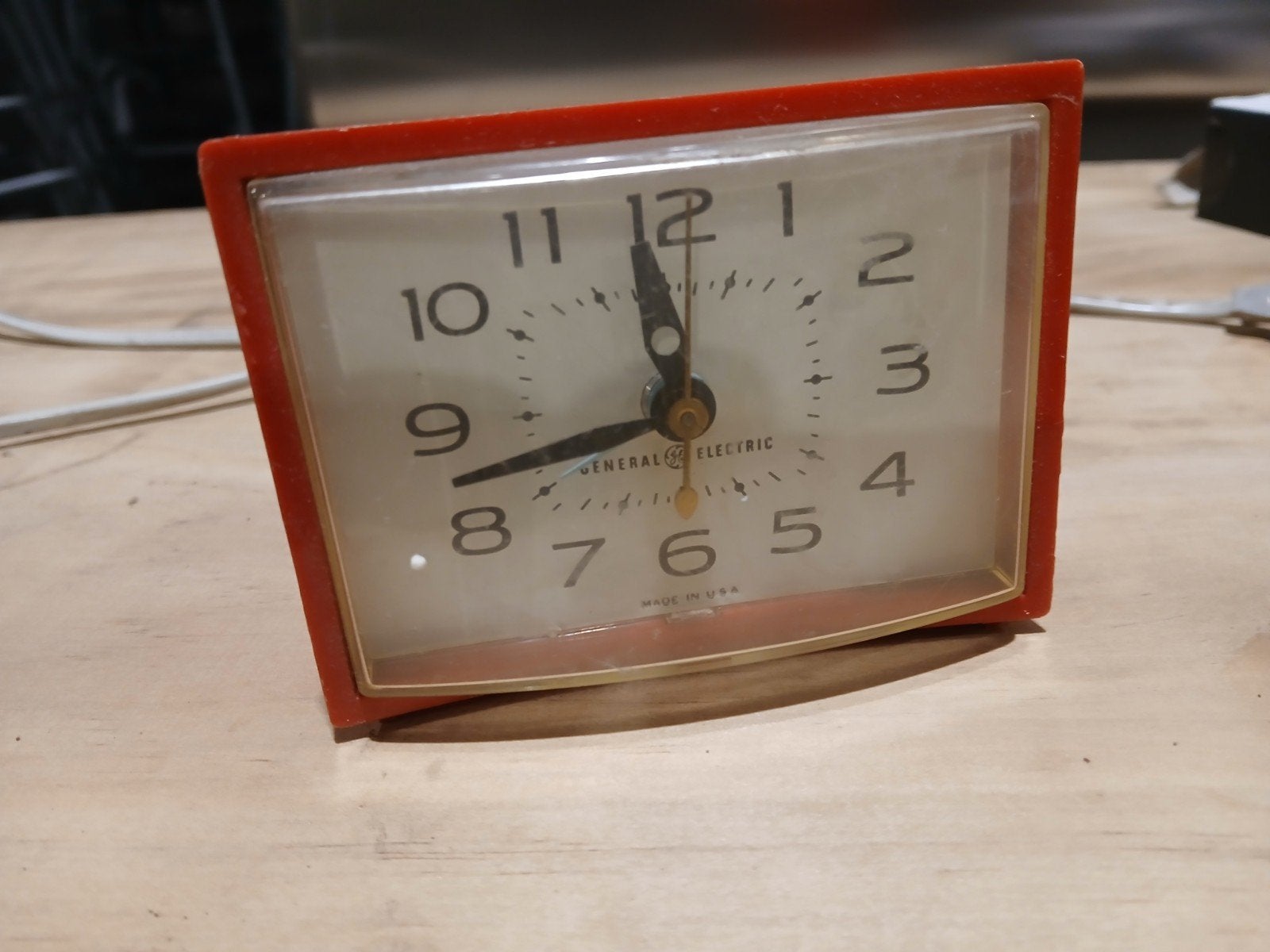Vintage jaren '70 General Electric wekker - rood, Ophalen of Verzenden