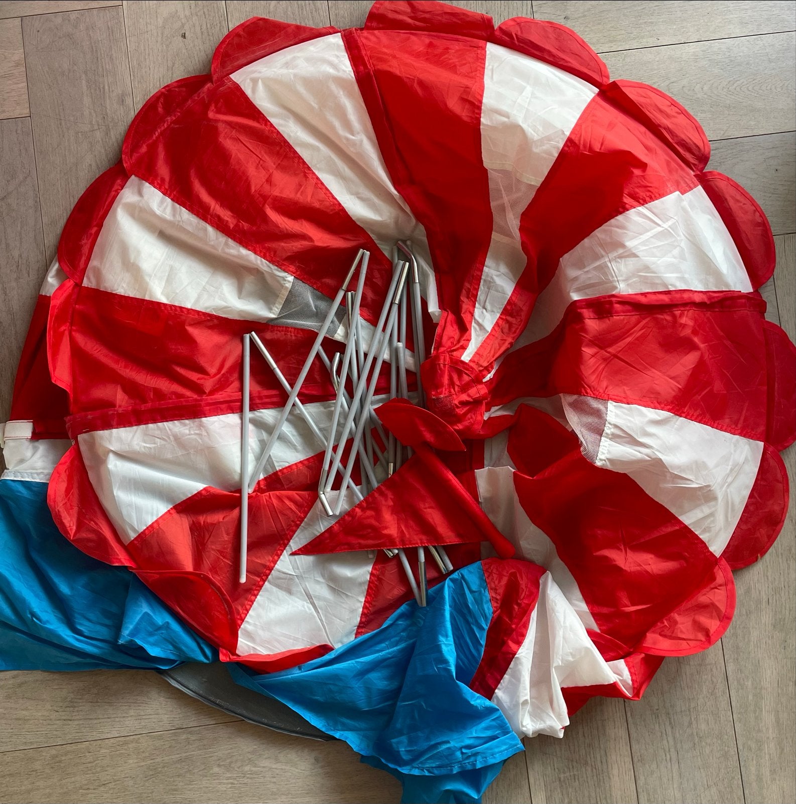 IKEA Cirkustält Speeltent Rood/Wit/Blauw, Kinderen en Baby's, Ophalen, Gebruikt
